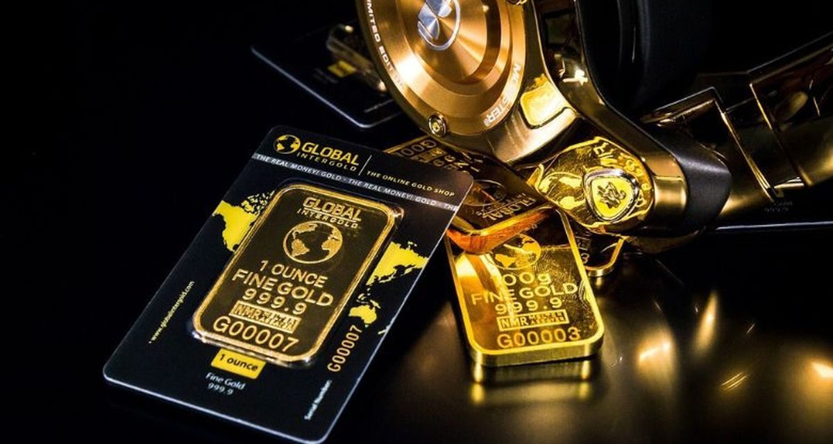 Harga Emas Melonjak Tajam Januari 2026, Saat Tepat Investasi