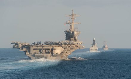 AS Kerahkan Armada ke Iran, Trump Tingkatkan Tekanan Nuklir