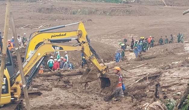 Pencarian Korban Longsor Cisarua Memasuki Hari Kedua