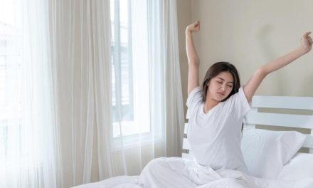 Kebiasaan Pagi Sehat untuk Menjaga Awet Muda di Usia 40-an