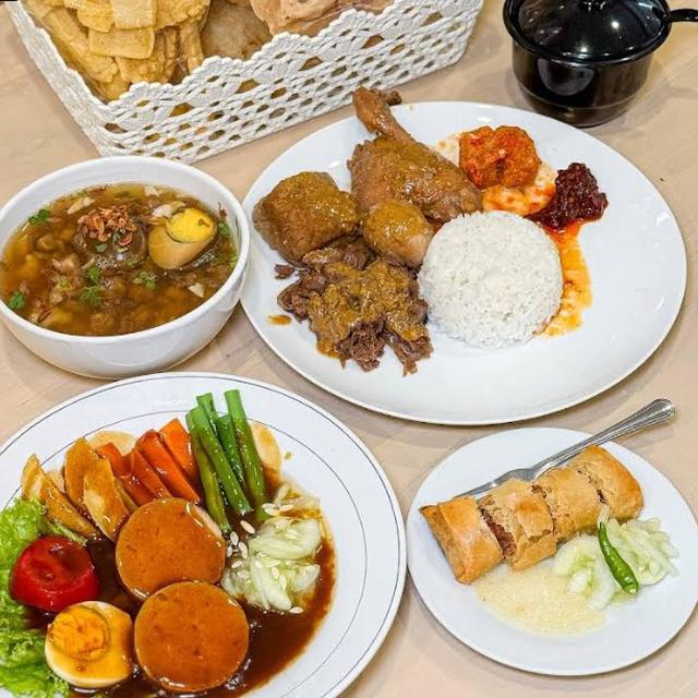 Rekomendasi Tempat Makan Dekat Terminal Kalideres Wajib Coba