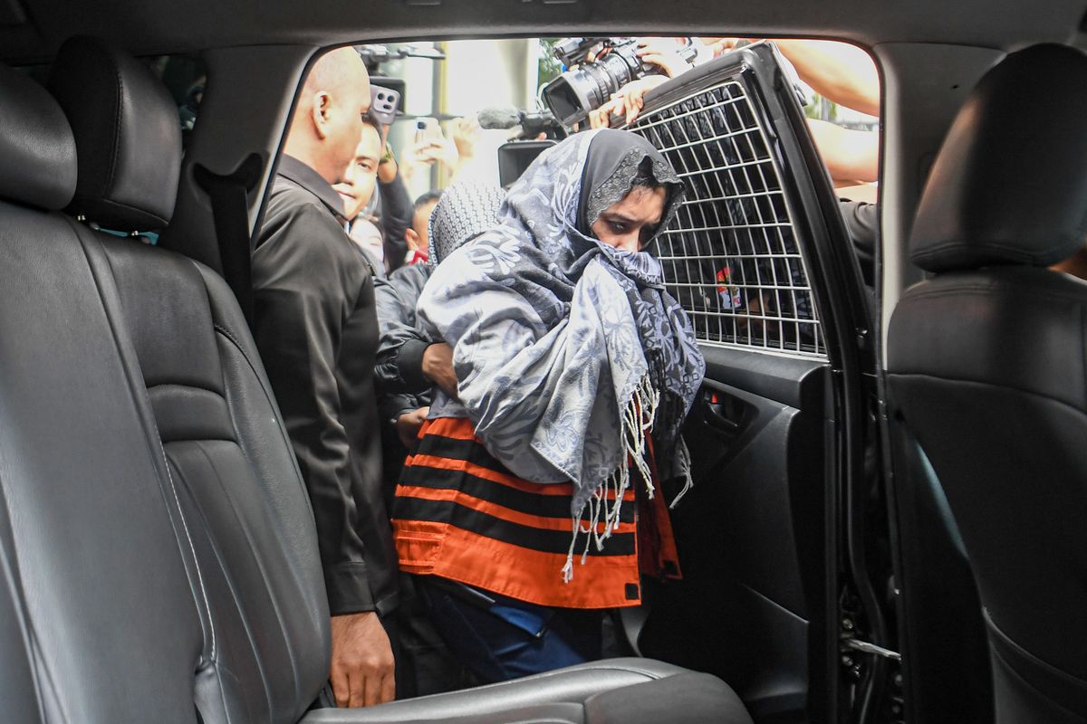 Bupati Pekalongan Fadia Arafiq