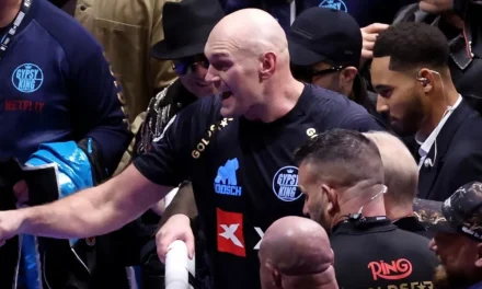 Tyson Fury Tantang Anthony Joshua Usai Kemenangan Dominan