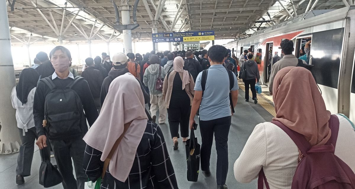 Krisis Jangkar Generasi Z Tantangan Identitas, Relasi, Peradaban