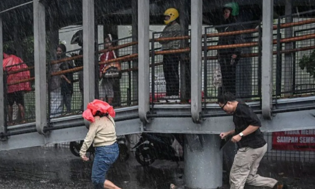 Potensi Hujan Lebat hingga Ekstrem Ancam Wilayah Indonesia