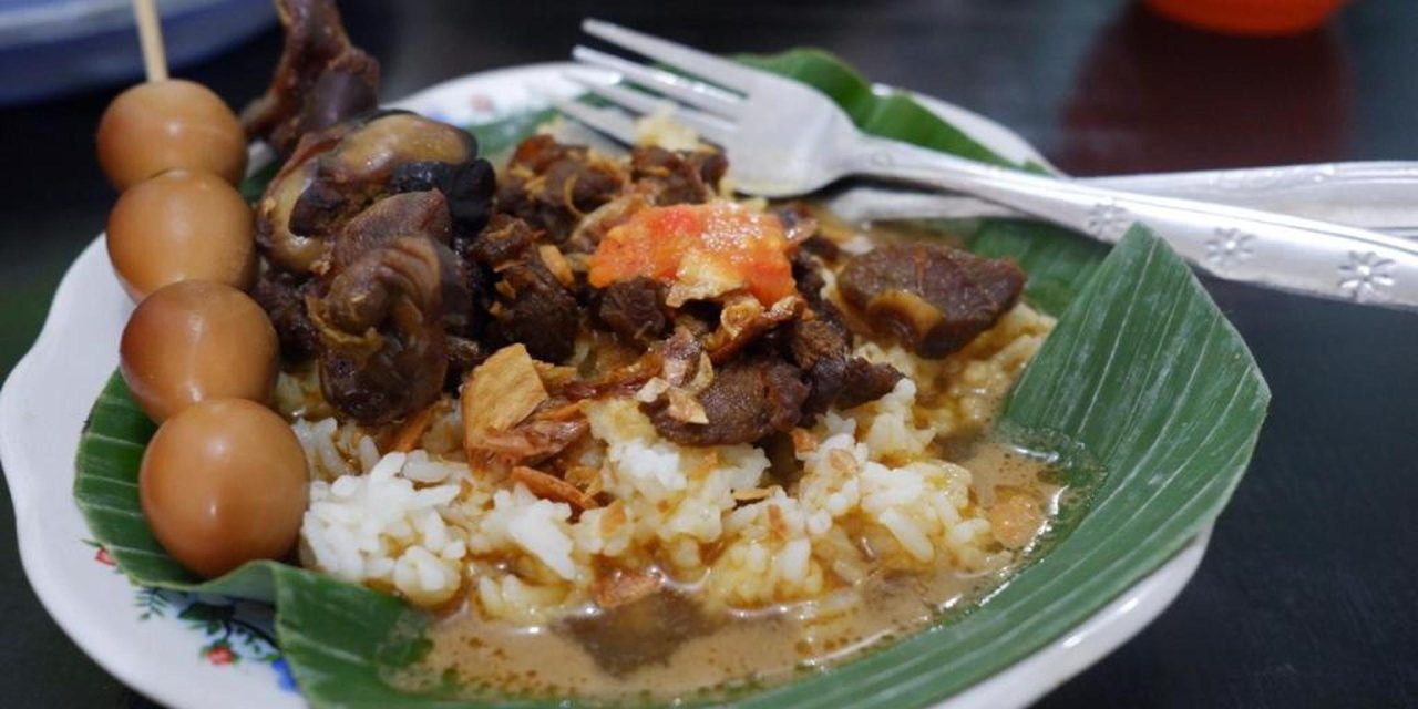 Rekomendasi Nasi Gandul Semarang dengan Cita Rasa Khas