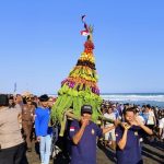 Merti Jaladri Jatimalang, Tradisi Larung Laut yang Penuh Syukur