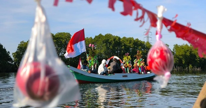 Tradisi Maulid Perahu
