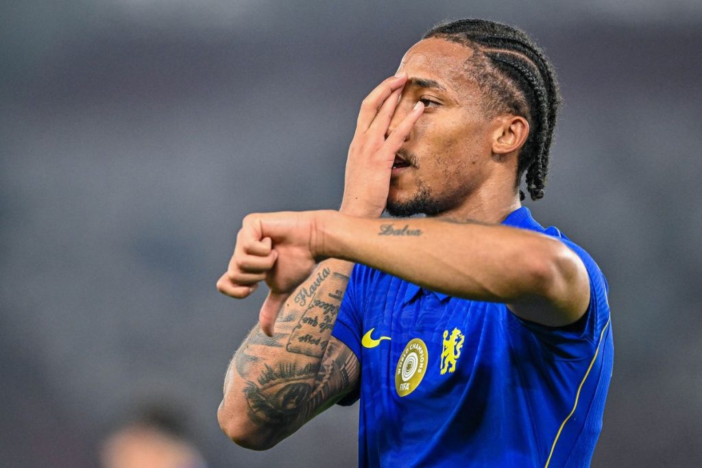 Chelsea menang 3-0 atas AC Milan di Indonesia Super Cup 2026.