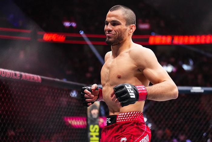 Umar Nurmagomedov Kalah KO, Uppercut Song Yadong Jadi Penentu di UFC Shanghai