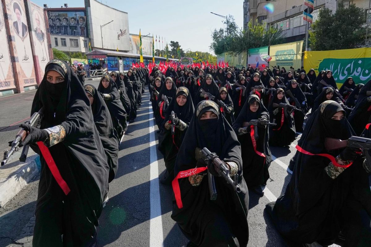 Ratusan ribu warga Iran