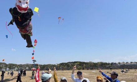 Surabaya Kite Festival 2026 Tarik Peserta Mancanegara, Punakawan Jadi Daya Tarik Utama
